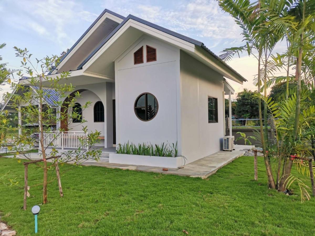 Numhom Resort Ban Nong Chum Saeng Exterior photo