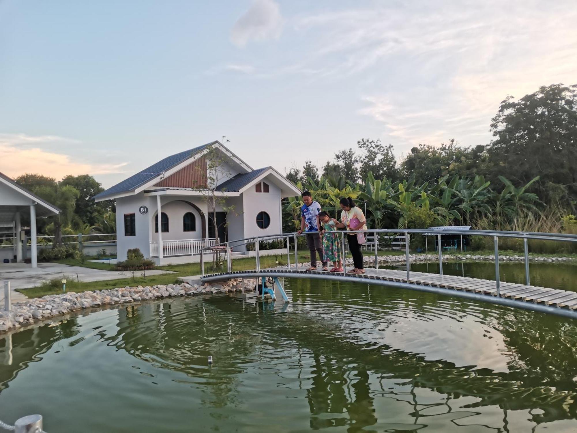 Numhom Resort Ban Nong Chum Saeng Exterior photo
