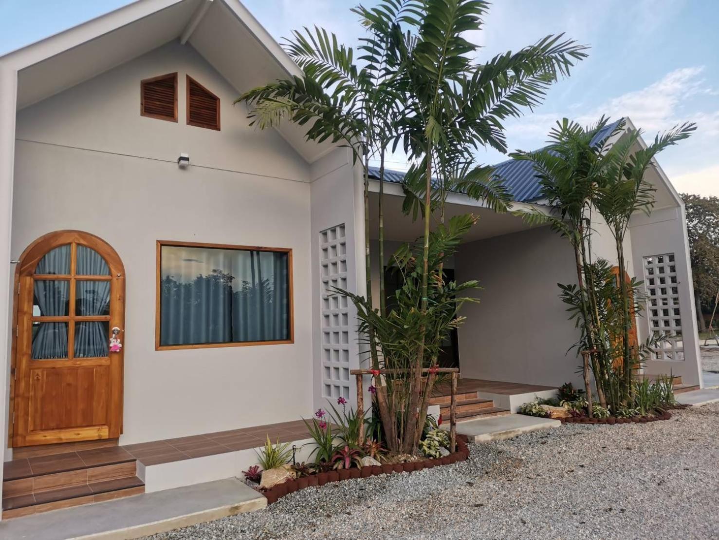 Numhom Resort Ban Nong Chum Saeng Exterior photo
