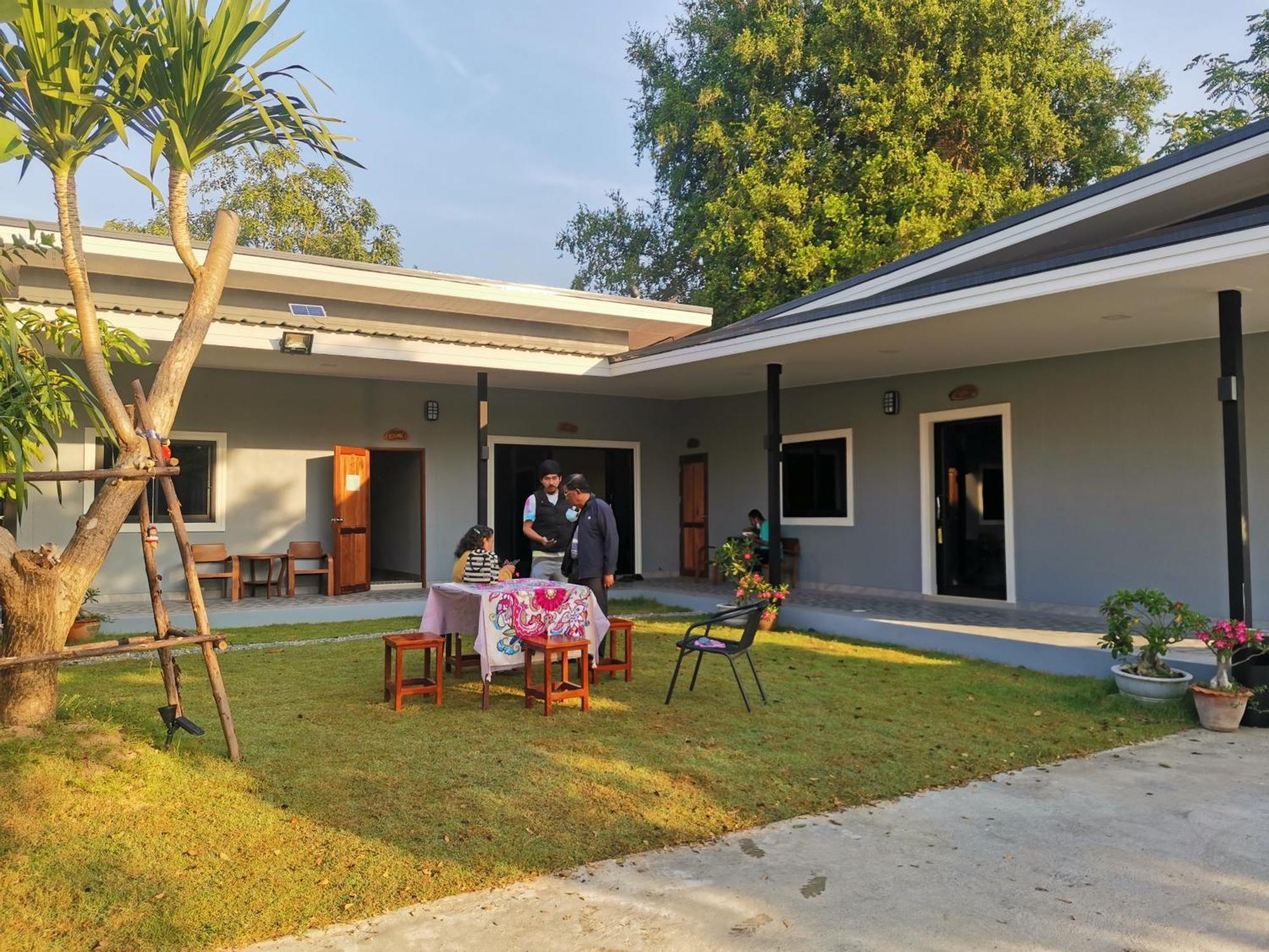 Numhom Resort Ban Nong Chum Saeng Exterior photo