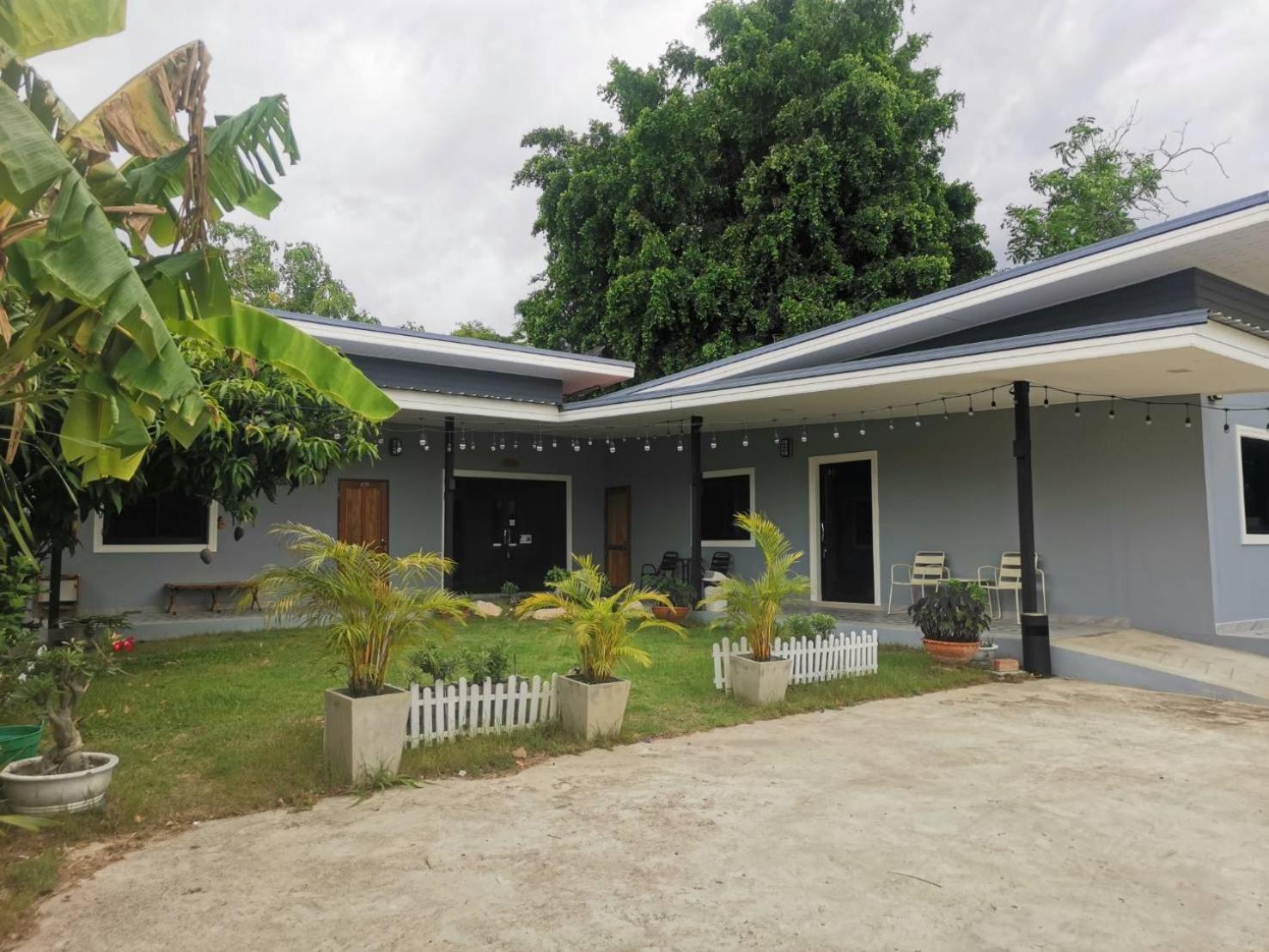 Numhom Resort Ban Nong Chum Saeng Exterior photo