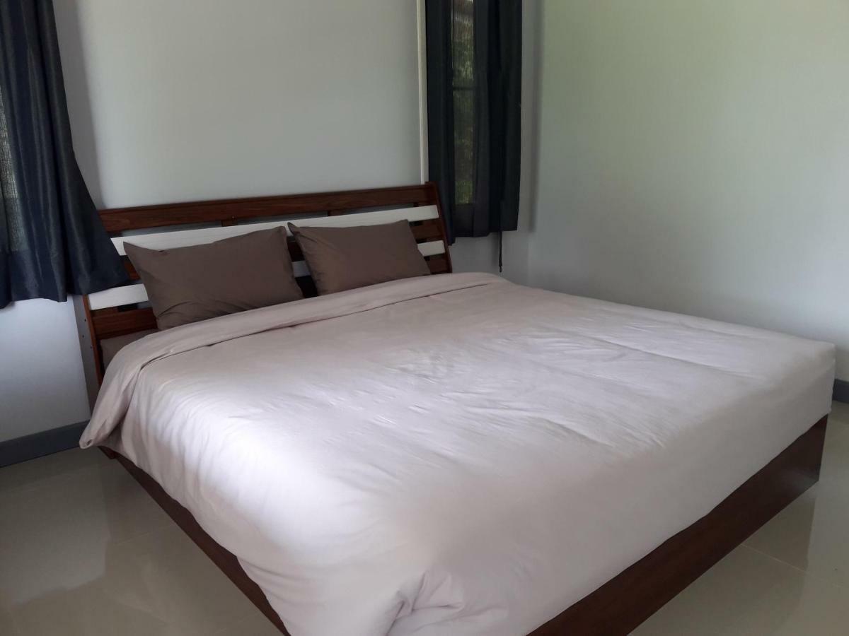 Numhom Resort Ban Nong Chum Saeng Exterior photo